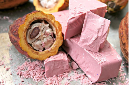 Chocolate Ruby é aposta premium da suíça Barry Callebaut lançada no ano passado e que está chegando ao mercado em 2018: quarta variedade de chocolate feito em grãos do cacau vermelho Ruby.
